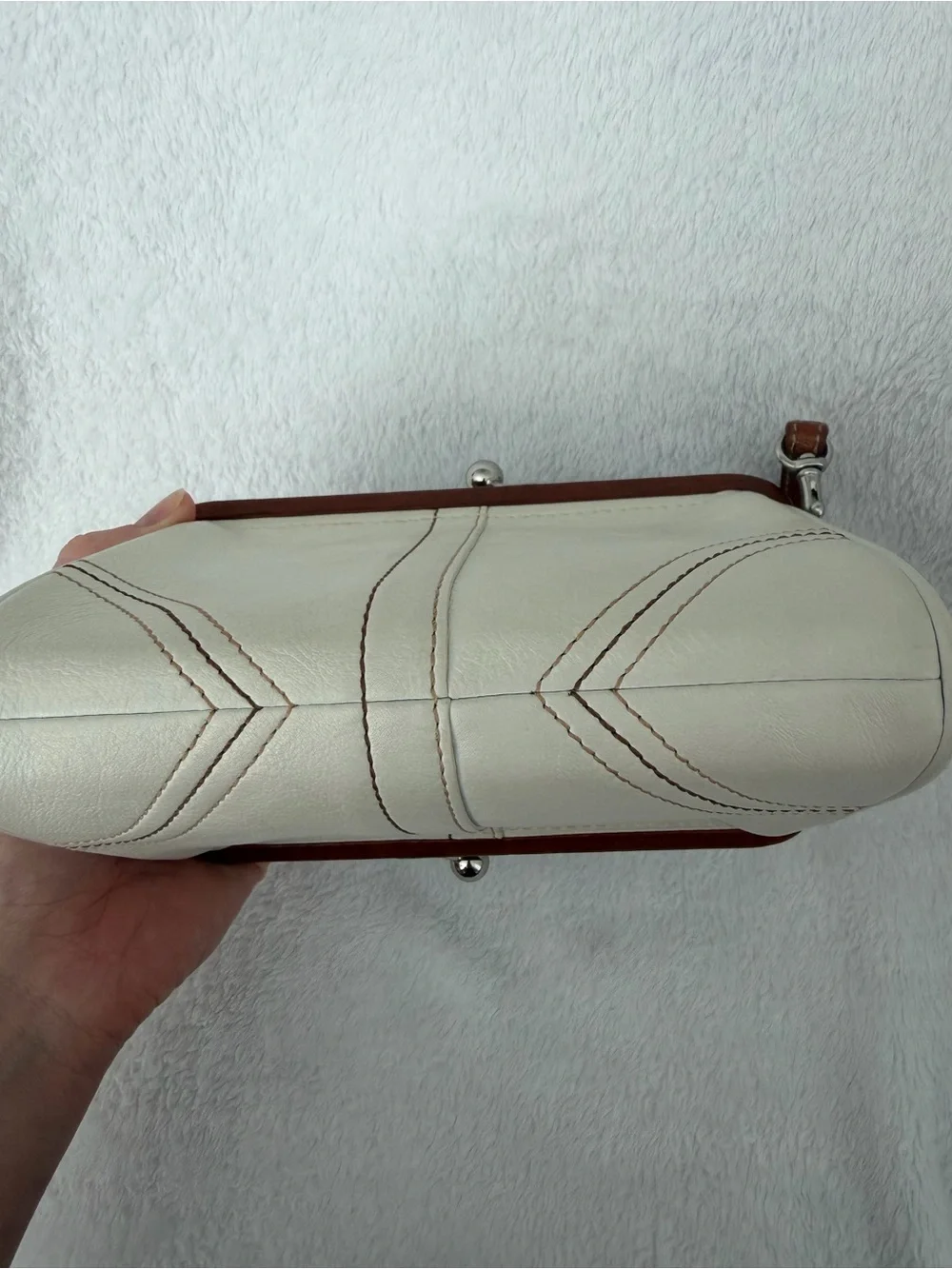 Coach Vintage Leather Soho Kisslock Framed Clutch
